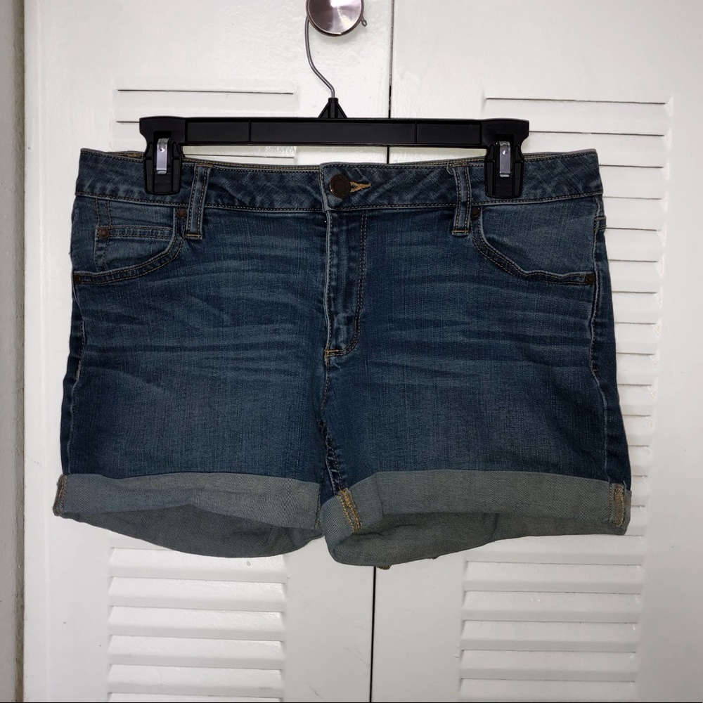 Medium Wash shorts- Size 28